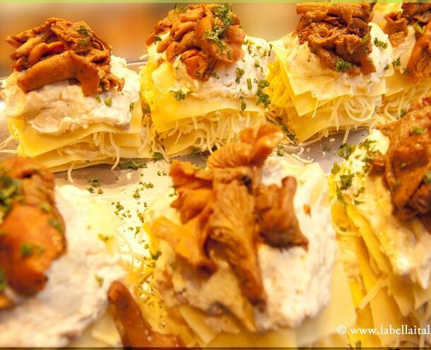 Traiteur italien Bruxelles Lasagne girolles - La Bella Italia Traiteur Italien Bruxelles