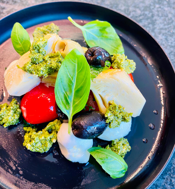 Salade tomate mozzarella a la caprese