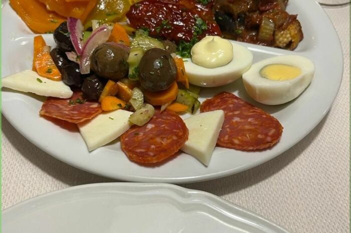 Plat italien - Haute Gastronomie italienne pour banquet de Mariage - Evénement fête anniversaire team bulding Traiteur italien. Organisation repas italien. Décoration table.